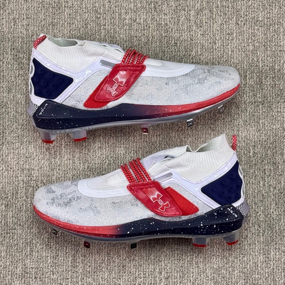 Under Armour Harper‎ 8 Low USA Metal Baseball Cleats Men's 12 NWOT